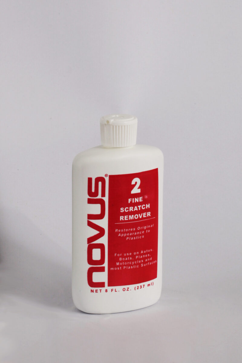 Novus Plastic #2- Fine scratch remover Clear (8ounce)