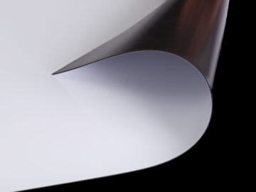 White Gloss, 70cm x 100cm Magnetic Sheet